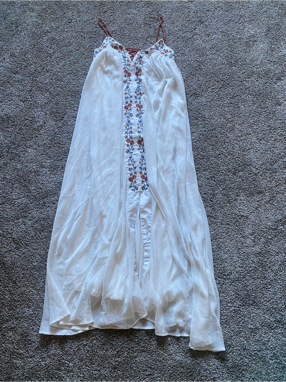 LC Lauren Conrad White Maxi dress with Rust and Blue Embroidery